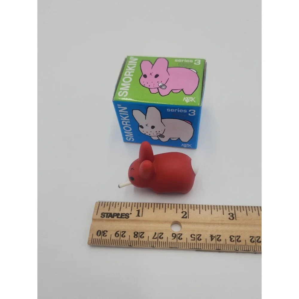 Kidrobot SMORKIN' LABBIT Series 3 KETCHUP Red Mini Vinyl Figure 1.5
